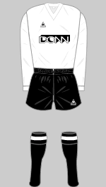 darlington 1982-83 kit